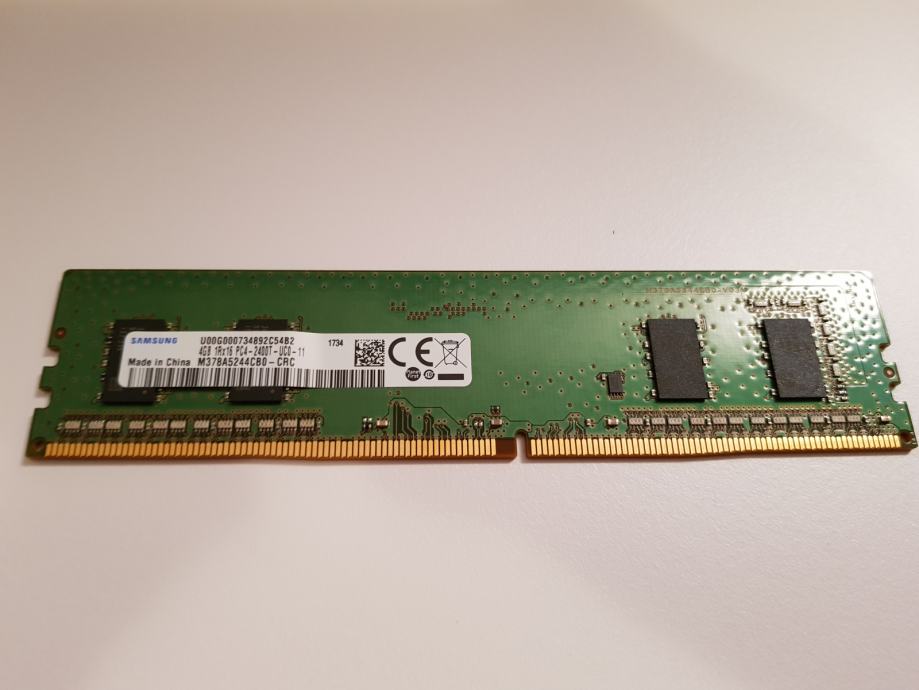 DDR4 4GB 2400 MHz - RAM za namizni računalnik