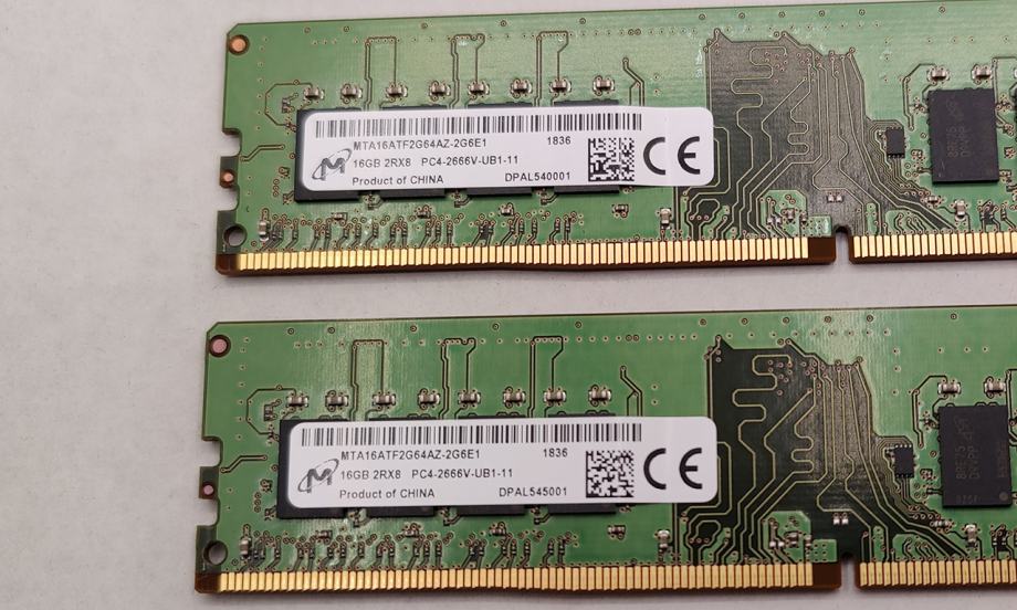 Pomnilnik Micron RAM DDR4 32GB (2x 16GB) 2666MHz