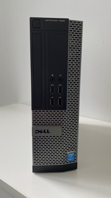 Osebni računalnik DELL OptiPlex 7020 SFF, i3, 8GB, 120GB SSD, Win 10