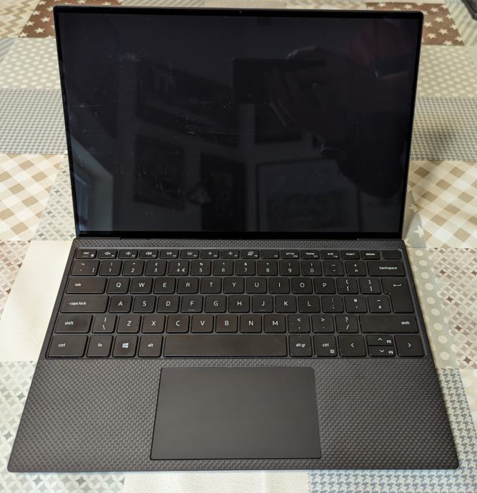 Dell XPS 13 9310 i71165G7 16GB 1TB SSD 13 3840x2400 UHD Iris XE