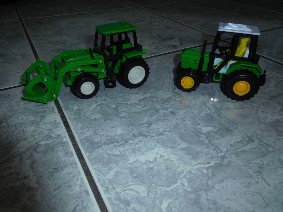 2 x traktor