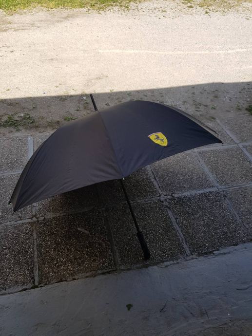 Dežnik Ferrari