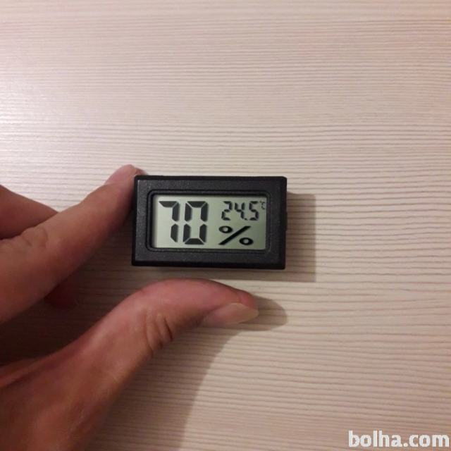 Digitalni vlagomer merilec vlage termometer
