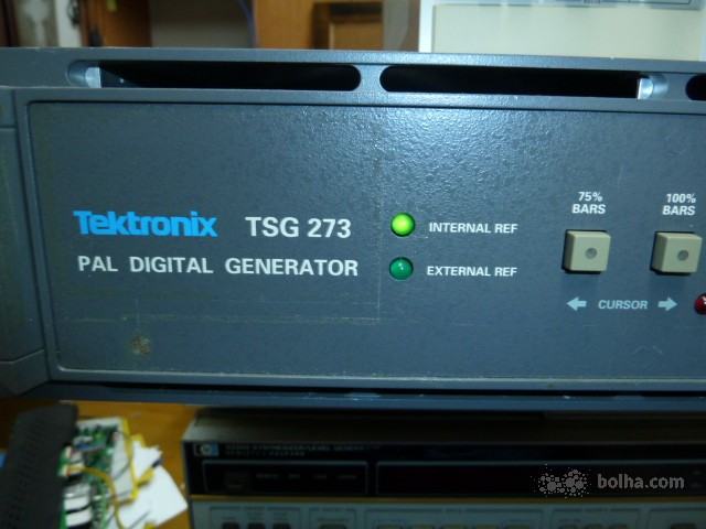 Tektronix PAL digital generator TSG273