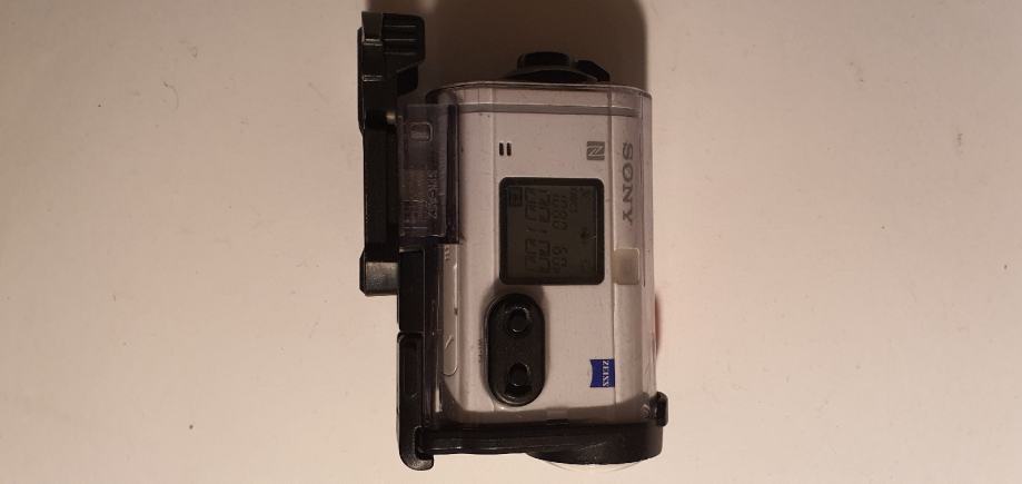 Sony ActionCam HDR-AS200V Z vso dodatno opremo