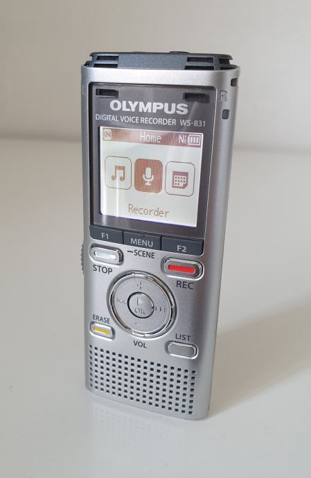 OLYMPUS WS-831 Digitalni diktafon WS 831