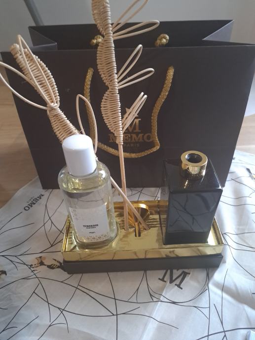 Memo Marfa (Tuberose) diffuser + kup daril (vrednost 220€)