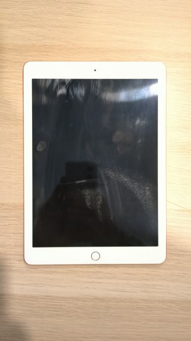  Apple iPad Pro Tablet (128GB, Wi-Fi, 9.7in) Rose