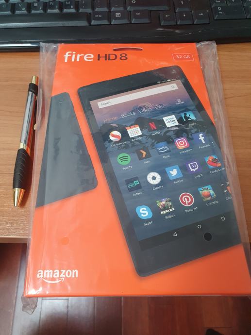 Amazon Fire HD 8 , 32 GB
