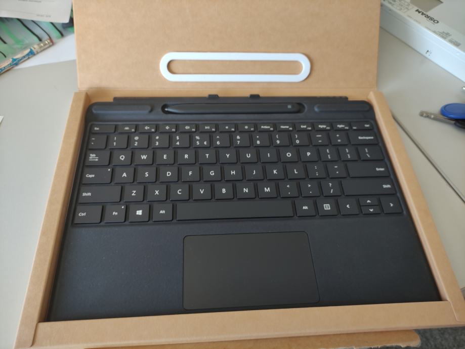 Tipkovnica in pero za Microsoft Surface Pro X