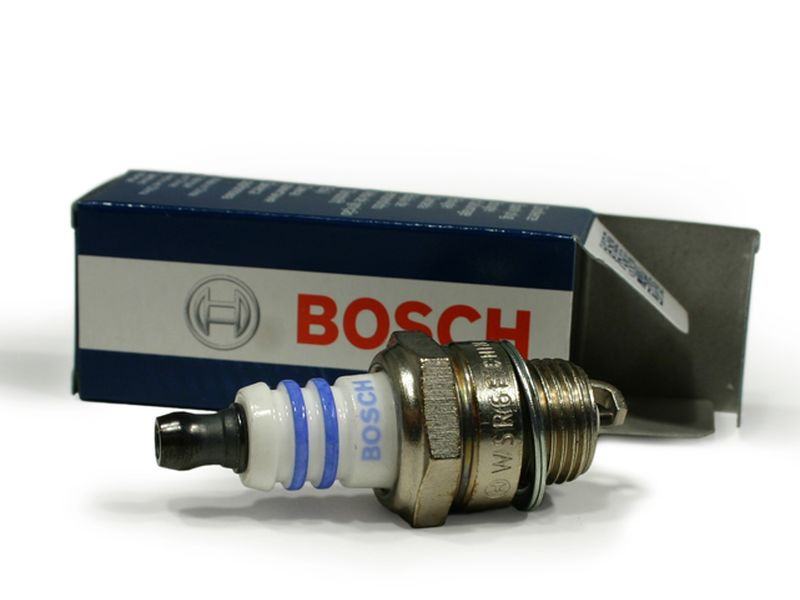 Vžigalna svečka Bosch WSR6F za motorno žago