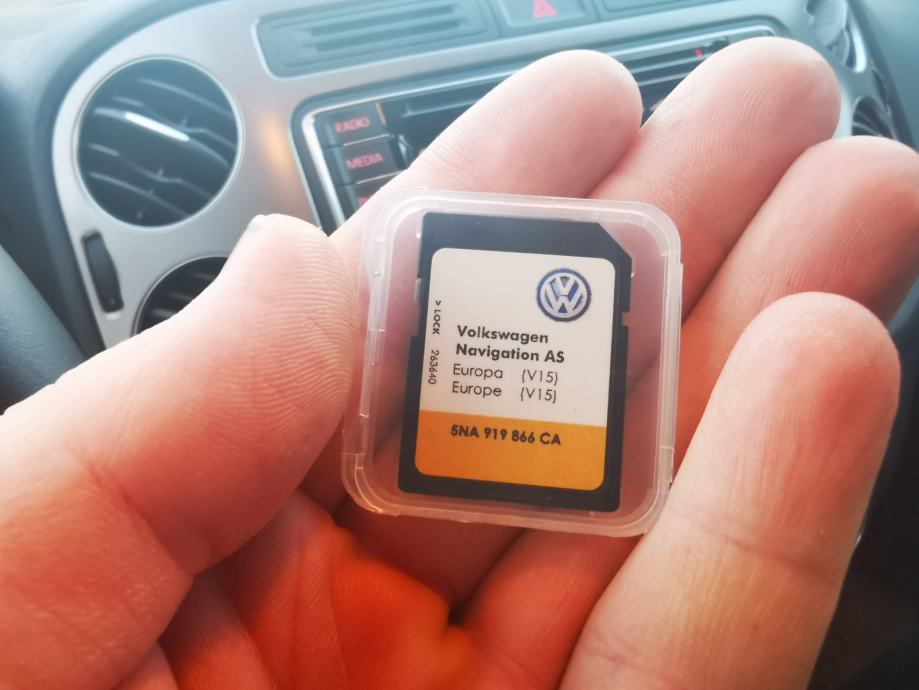 VW MIB2 SD kartica 2023 32GB