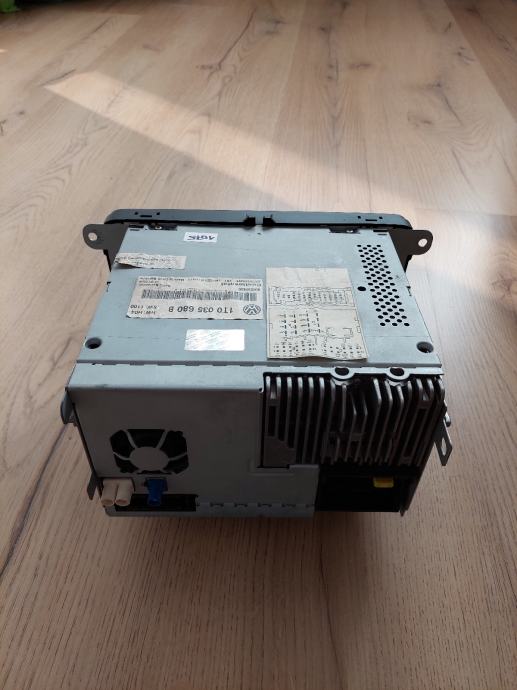 VW RNS 510- 1T0 035 680 B original avtoradio vw
