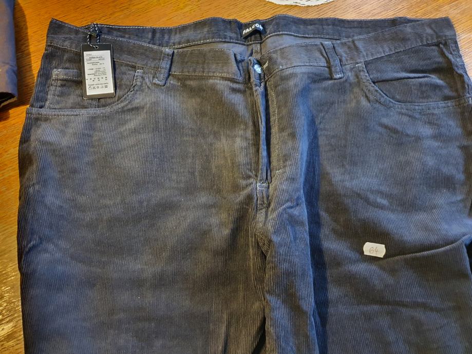 moške hlače - žametne, vel 68-70