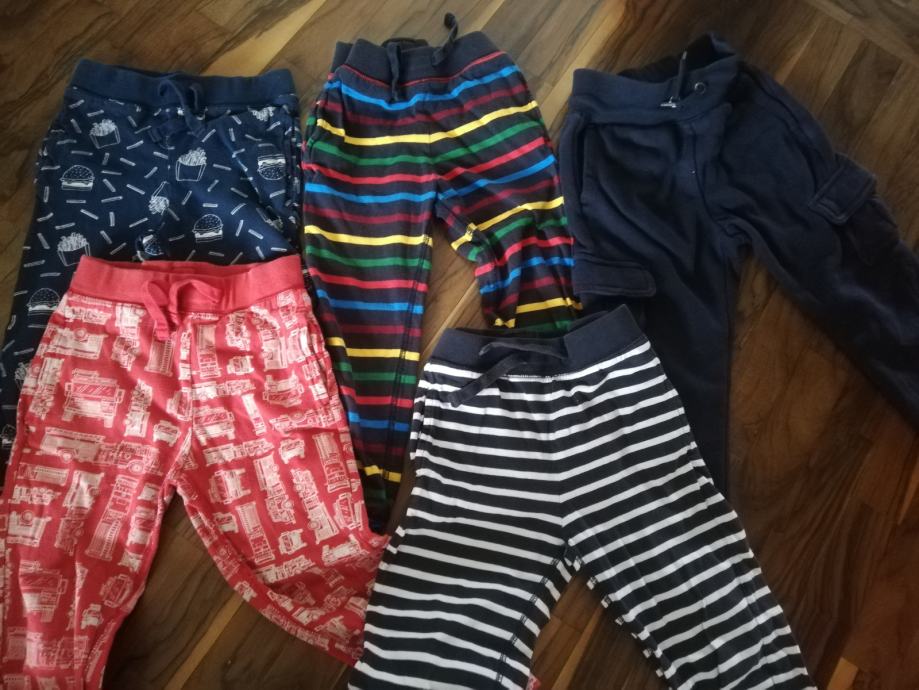 5 bombažnih dolgih hlač Gap za 4-letnika