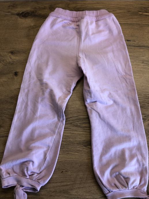 Dekliške hlače - trenirka svetlo roza vel. 104 cm