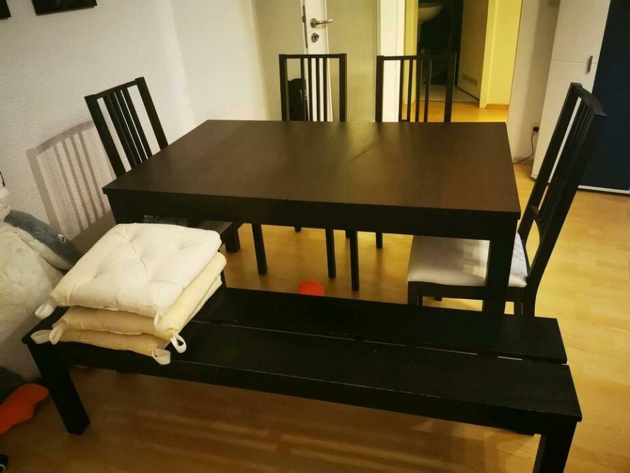 Jedilna miza + 4x stol + klopca 200€