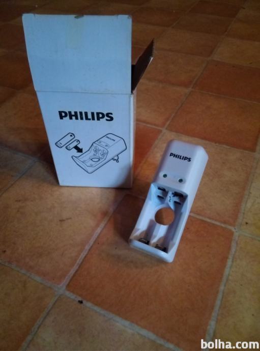 Polnilec baterij Philips 2xAA / 2xAAA