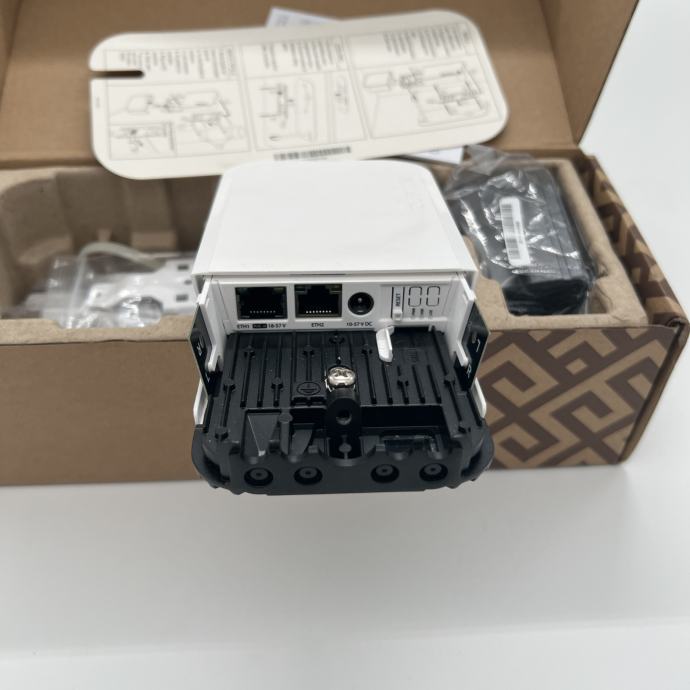 MikroTik WAP Ac LTE-Kit – Access Point Mit Cat. 6 LTE, Dual-band, Wetterfest, Für Indoor & Outdoor