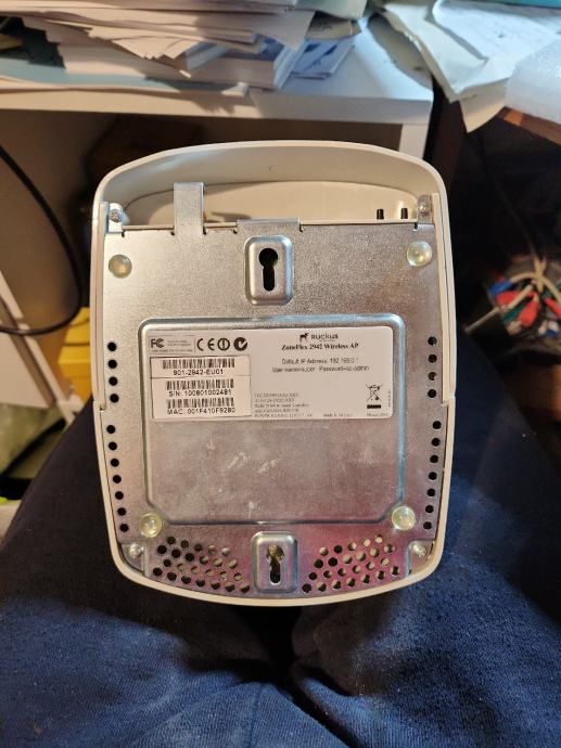 Ruckus ZoneFlex R500 Wireless PoE AP (Erneuert) (Gebraucht) In