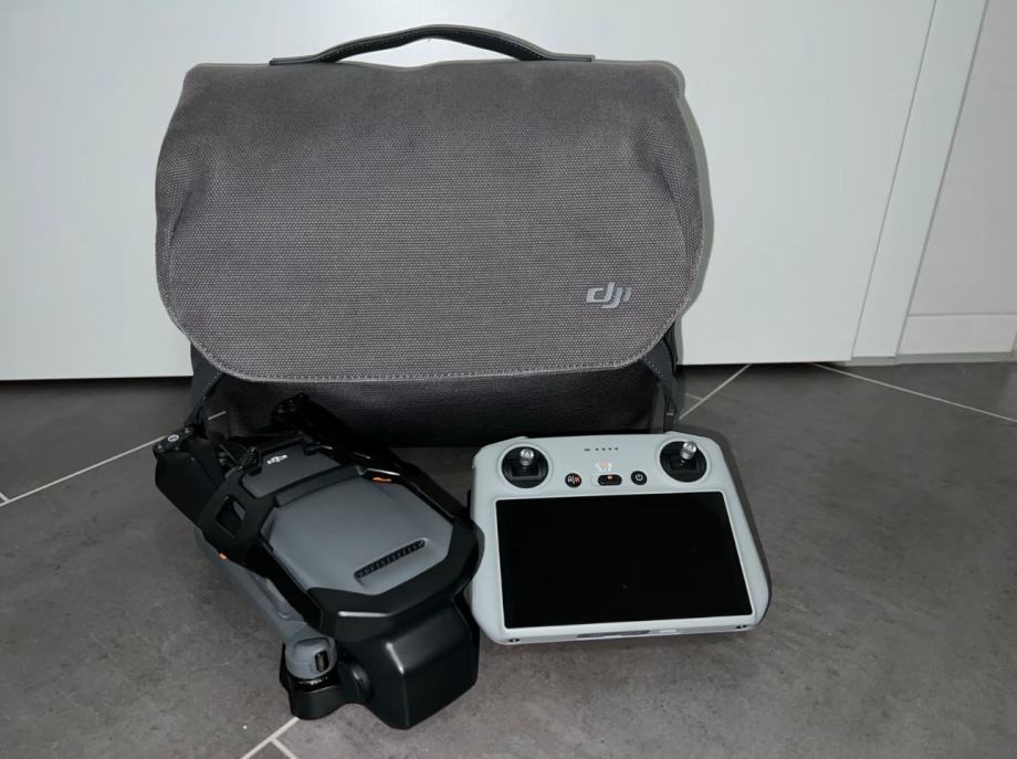 DJI Mavic 3 Classic Fly More Combo