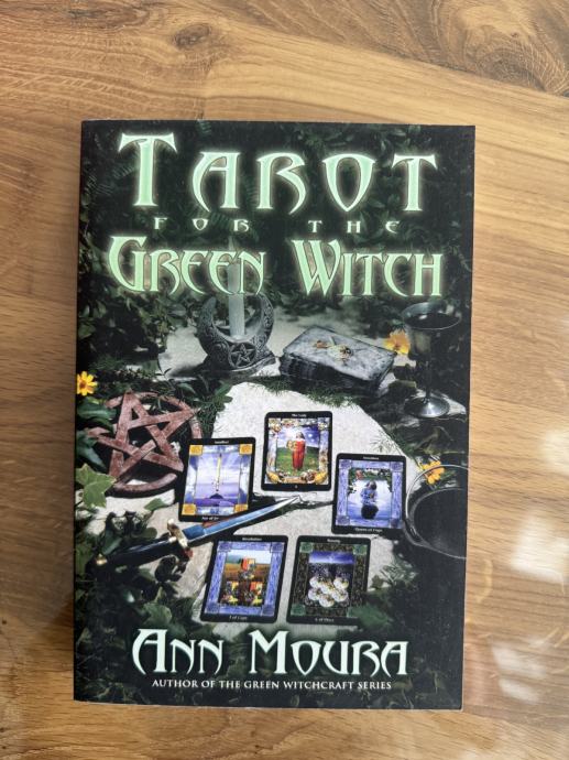 Tarot for the green witch - Ann Moura