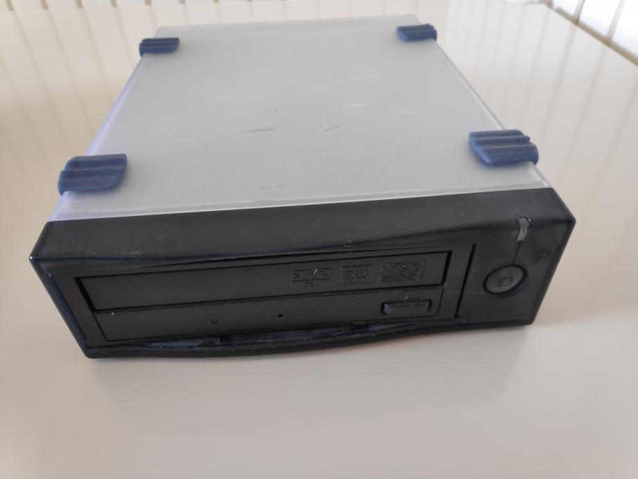 Zunanja DVD RW NEC  enota z audio izhodom priklop USB