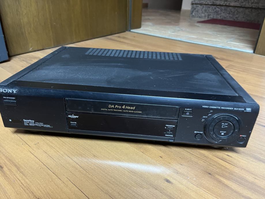 SONY video VHS recorder SLV-E570