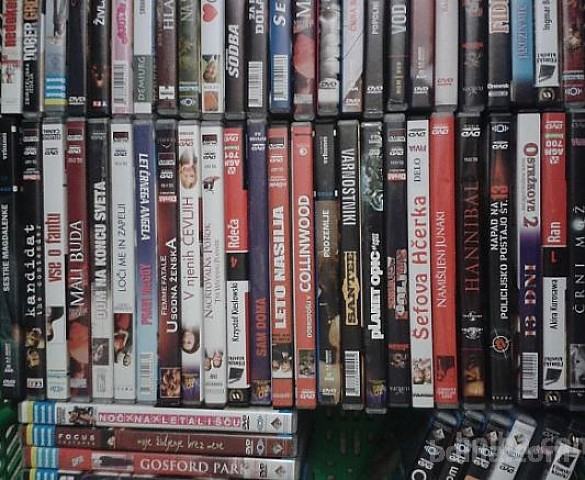 Zbirka DVD filmov 750 kosov