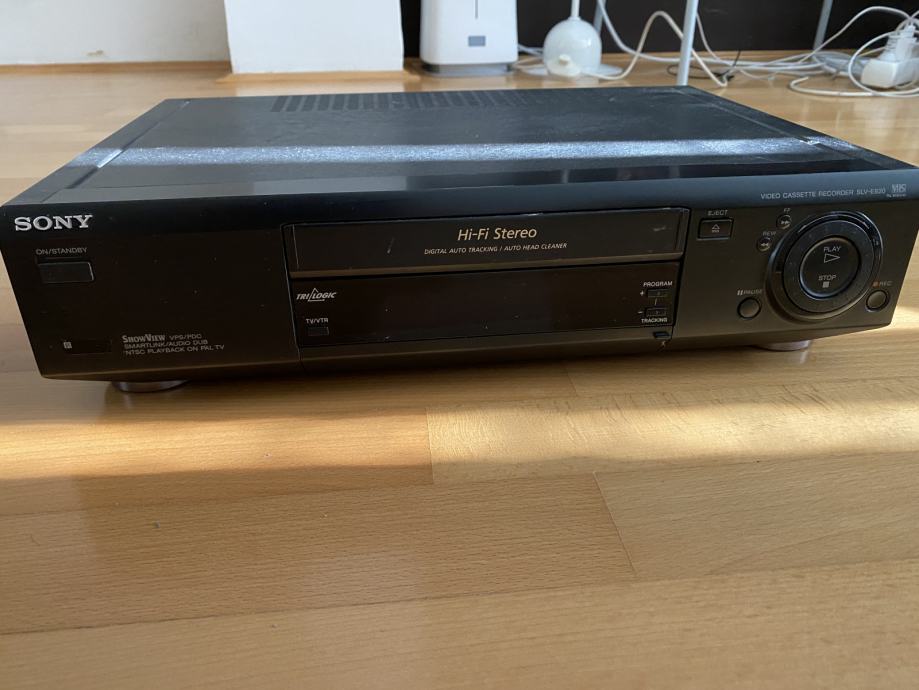 video recorder Sony SLV -E820