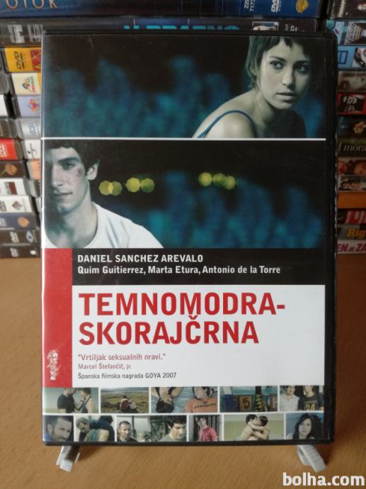 Azuloscurocasinegro (2006)
