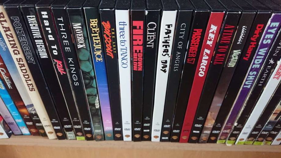 Warner Bros snap case DVDji