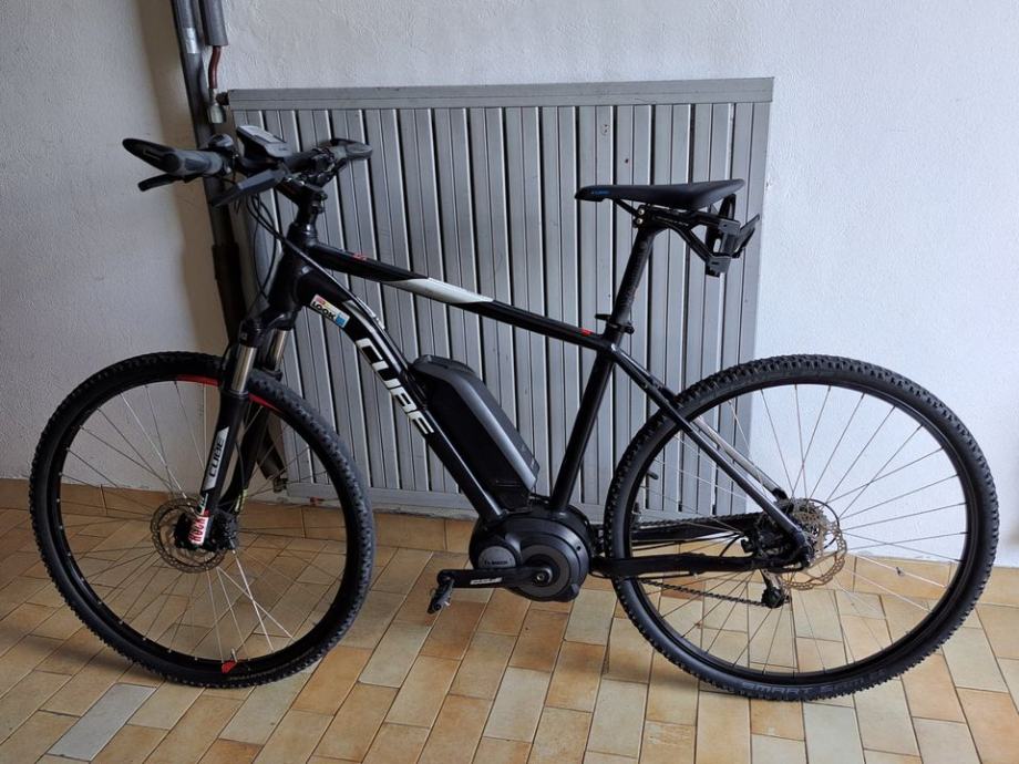 cube cross hybrid pro 400