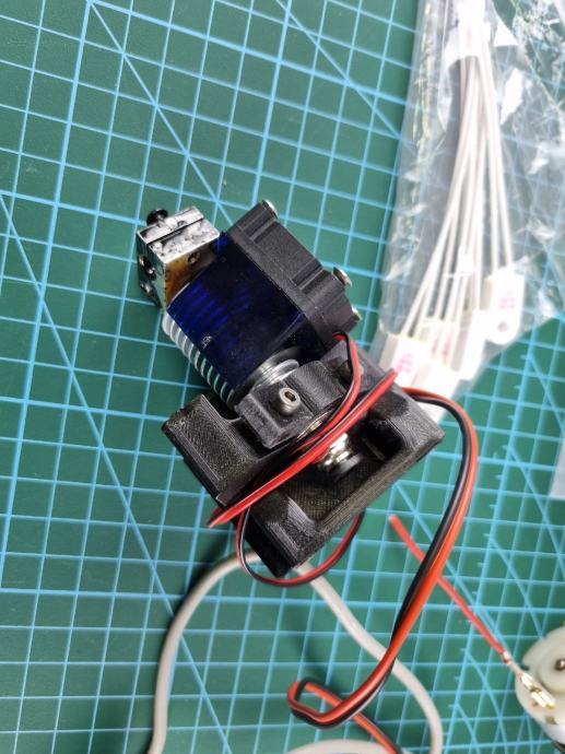 Deli za 3D printer, Nema 17, Ramps 1.4, BLTouch,....