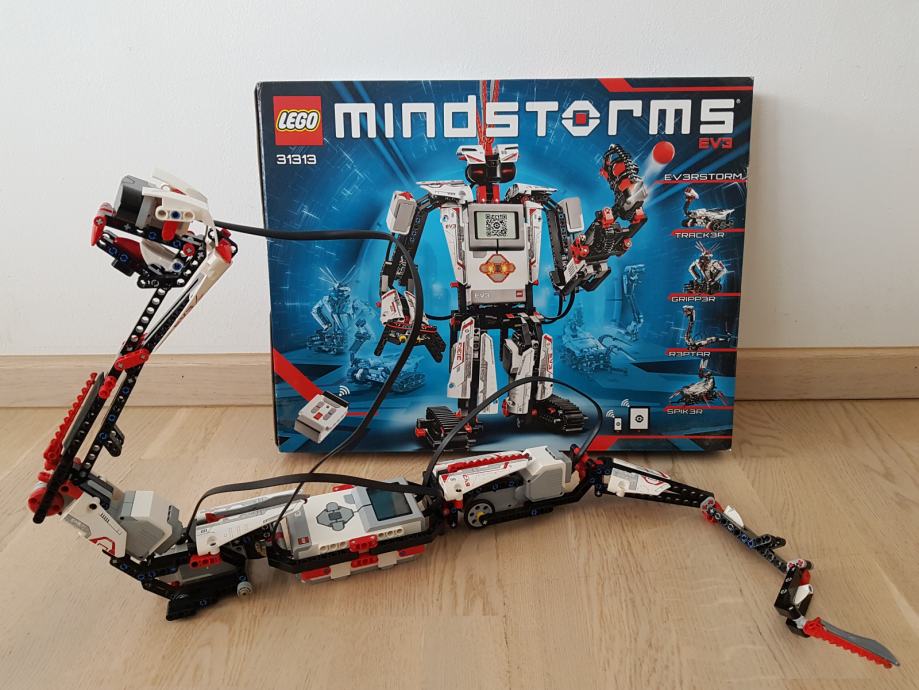 Lego Mindstorms EV3 komplet - robot  za programiranje