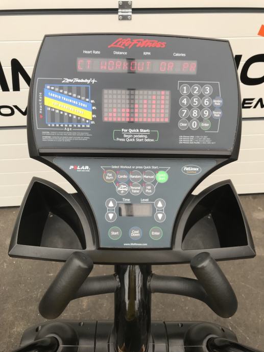 LIFE FITNESS CROSSTRAINER 9500HR