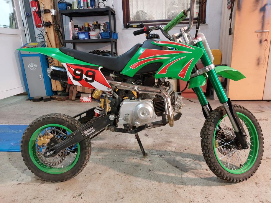 Réservoir d'essence 125 TDR YAMAHA - Basic Moto France
