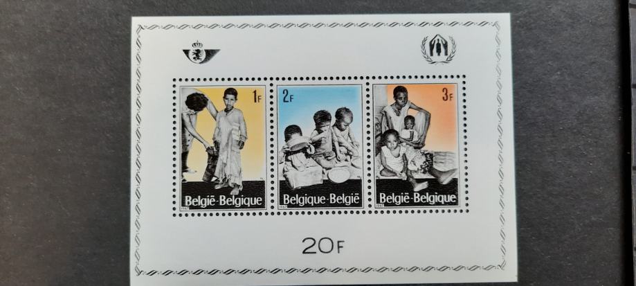pomoč beguncem - Belgija 1967 - Mi B 37 - blok, čist (Rafl01)