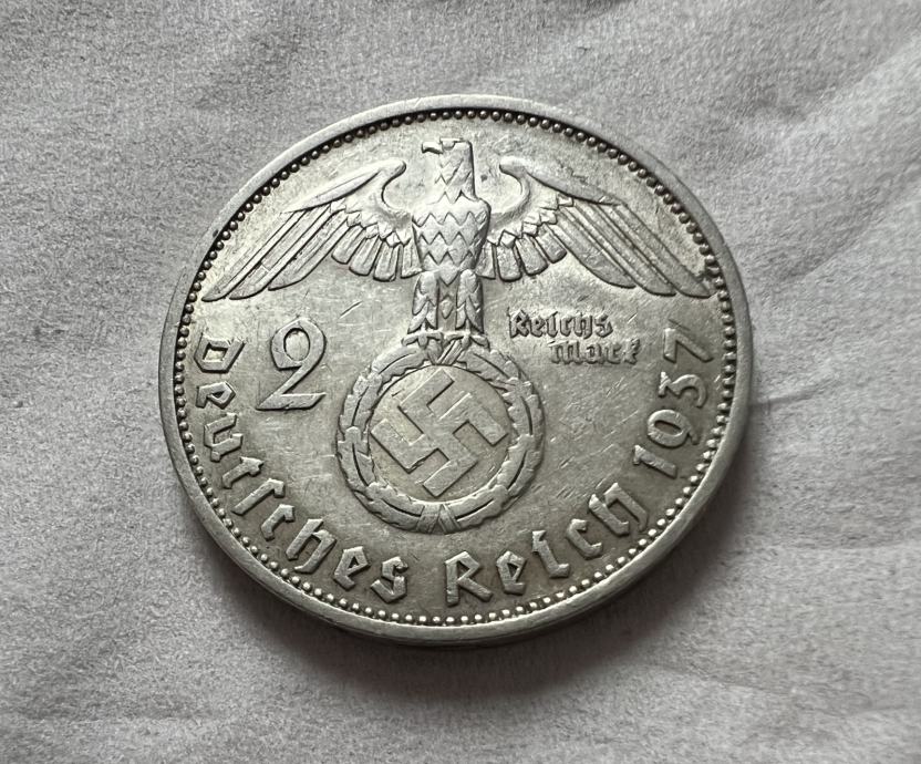 1937 F SREBRNIK Nemčija nacizem 2 Reichsmark 3. Reich nazi UNC (otaku)