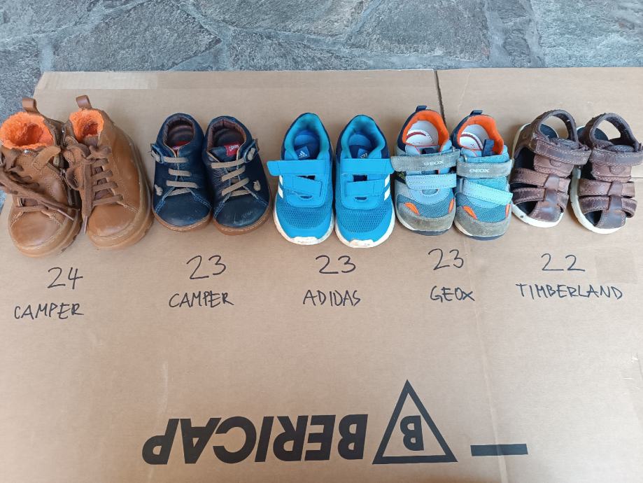 Otroški čevlji, velikost 22- 24