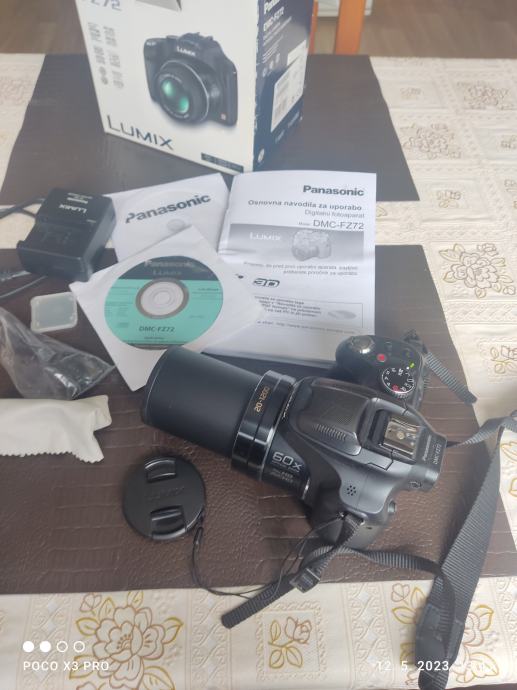 A Panasonic Lumix DMC-FZ72 16.1mp high sensitivity MOS sensor digital bridge camera