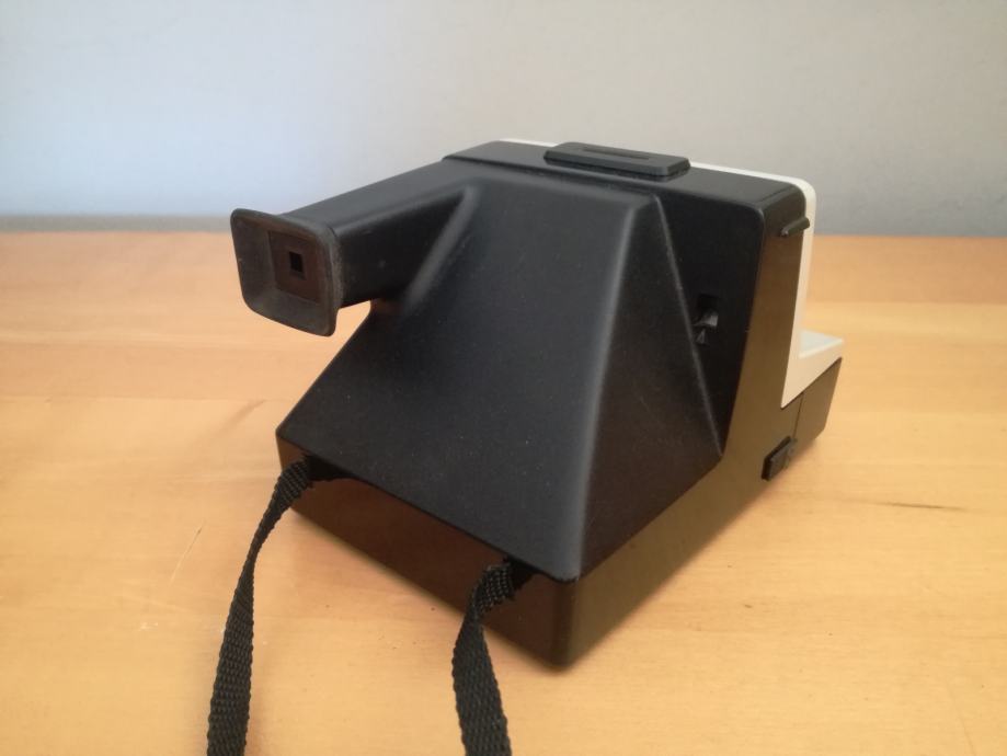 Polaroid: Polaroid 1000 Price Guide: estimate a camera value