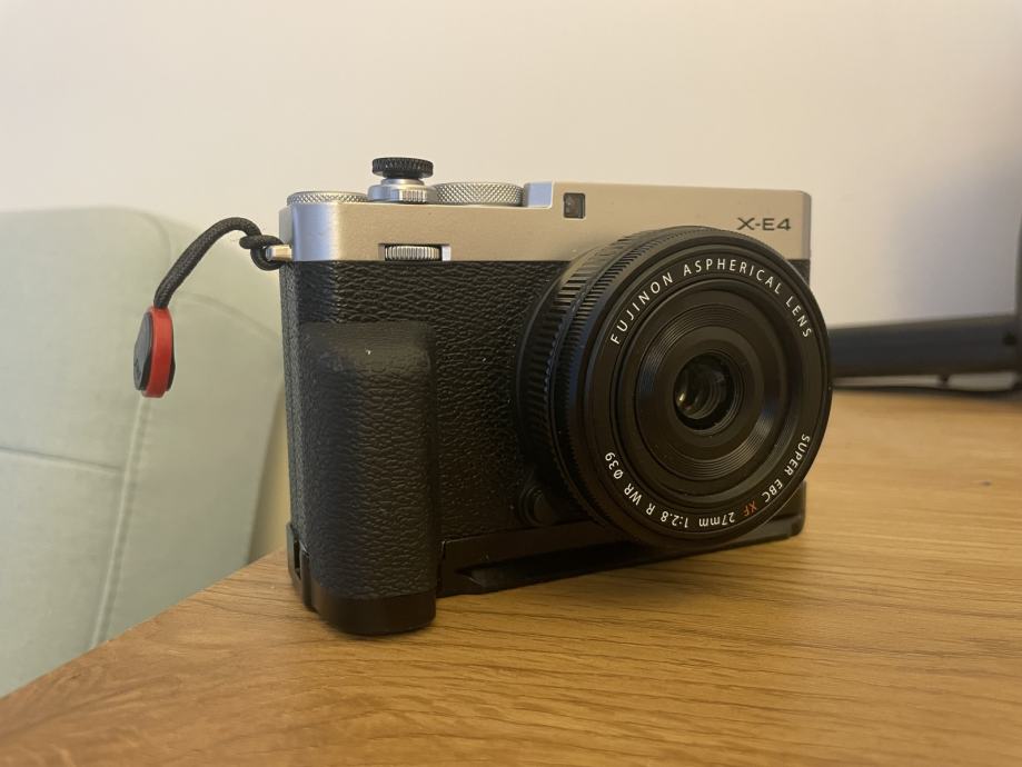 Fujifilm XE4 + 27mm f2.8