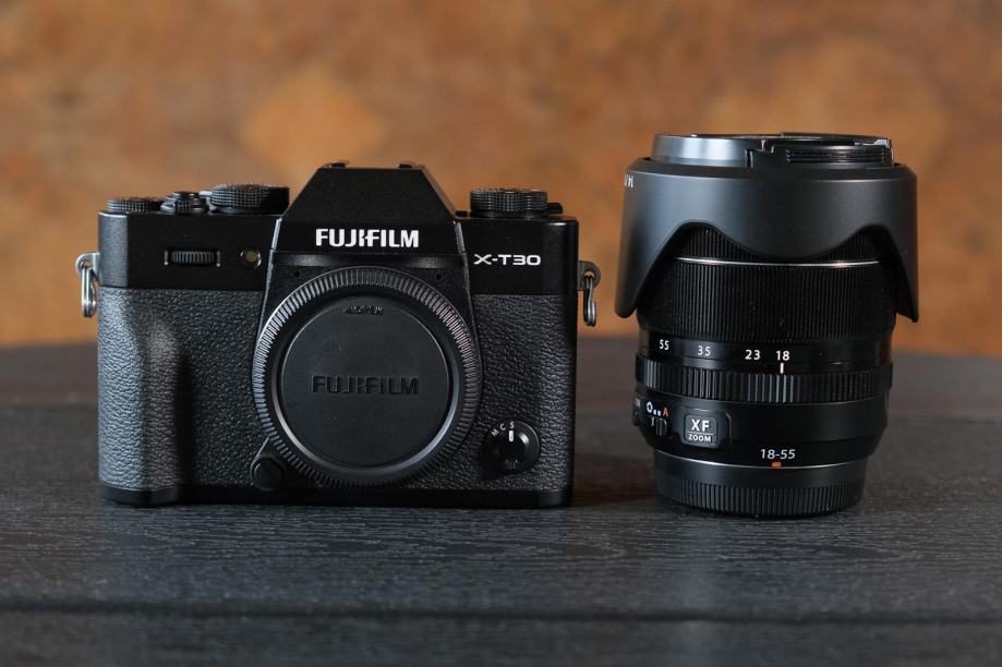 Fujifilm X-T30 v kitu z 18-55