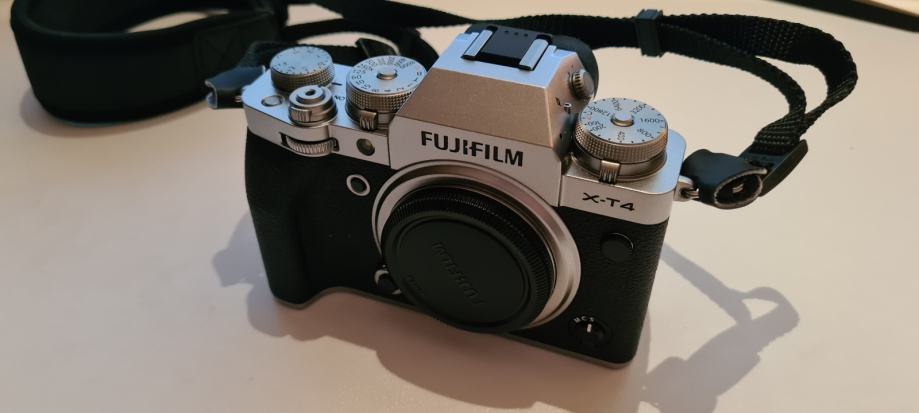 Fujifilm X-T4 Body + Embalaža + Račun