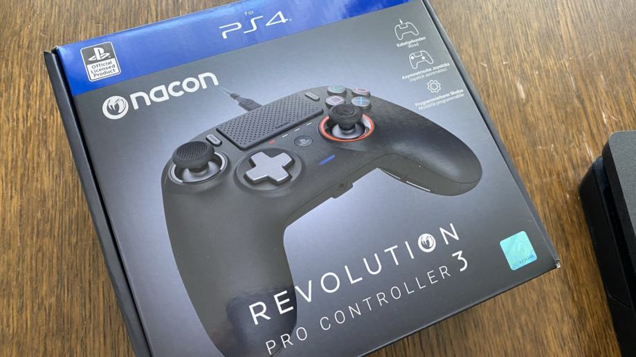 NACON Revolution Pro V3 PS4/PC