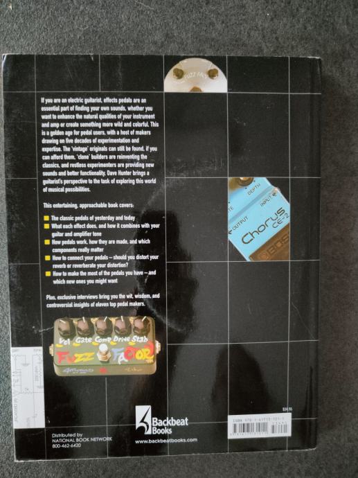 Nov kitarski priročnik Guitar effects pedals, the practical handbook