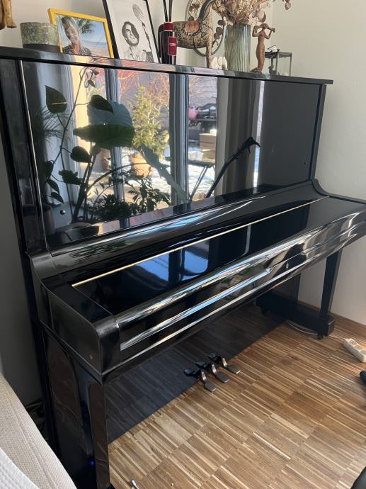 Pianino Yamaha U3 - lepo ohranjen, uglašen in servisiran