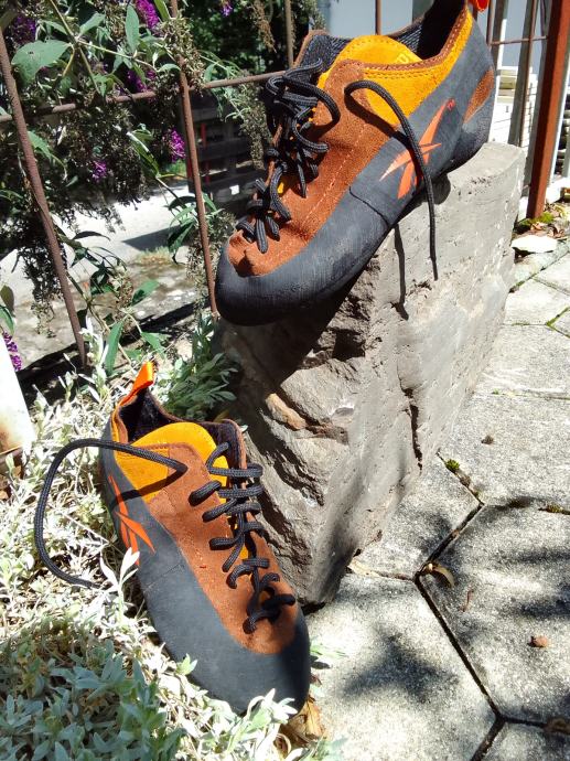Plezalni čevlji, plezalke