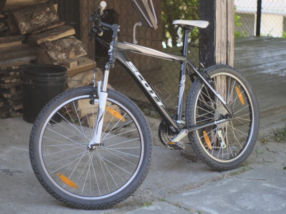 scott aspect 60
